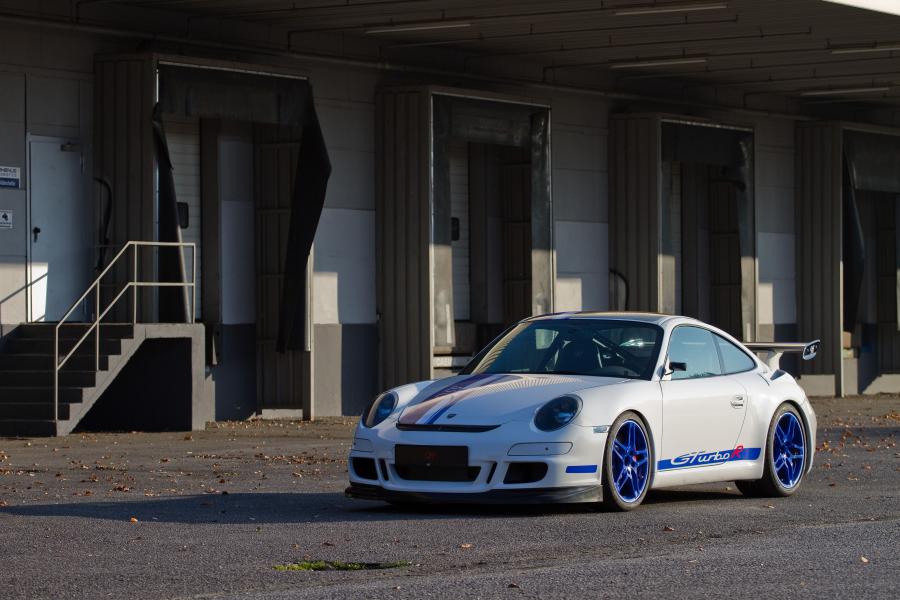  Porsche 911 GTurbo R by 9ff 2012 года  (фото 25 из 30)
